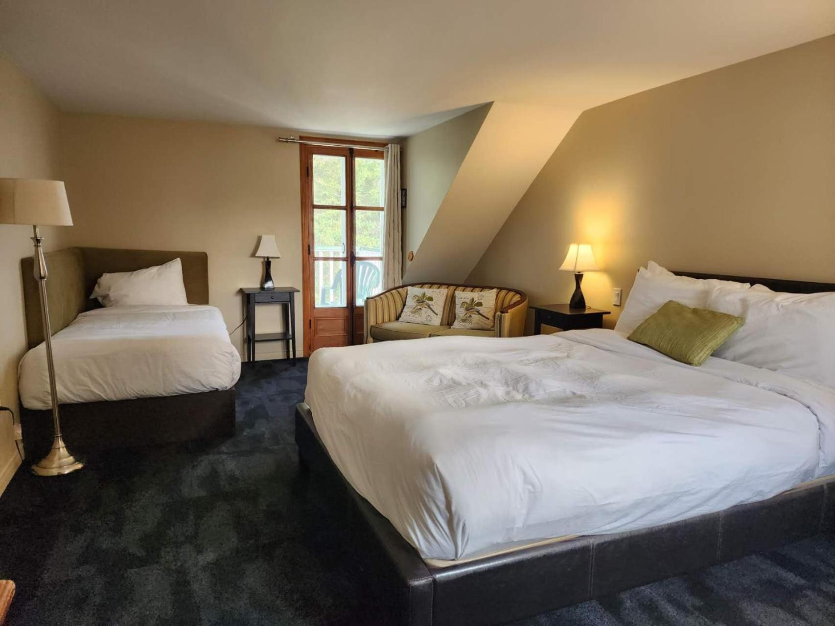 Auberge Des Nuages La Malbaie Eksteriør bilde