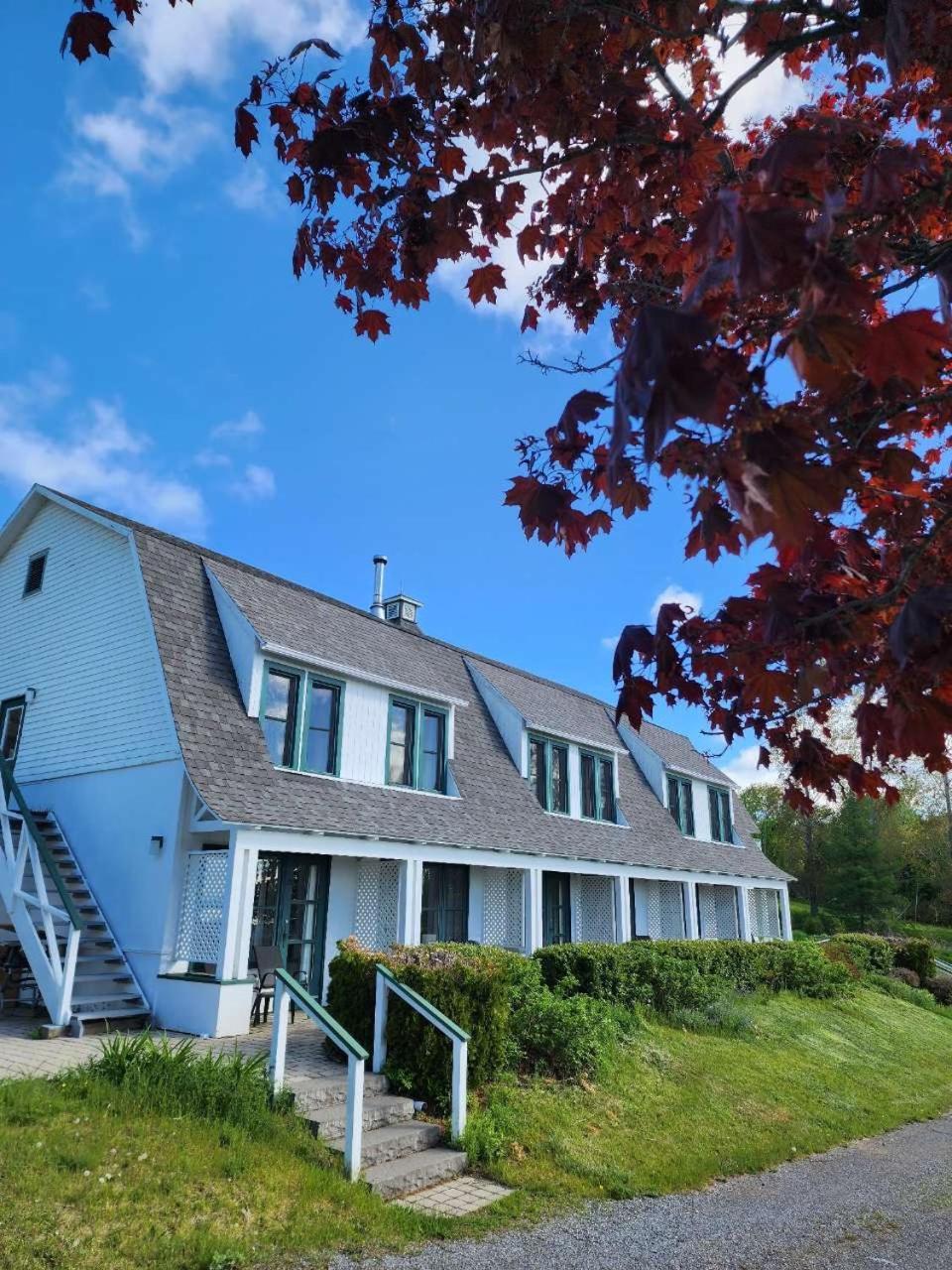 Auberge Des Nuages La Malbaie Eksteriør bilde